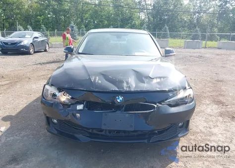 2013 BMW 320I xDrive из США, поврежденный, VIN WBA3C3C50DF981864